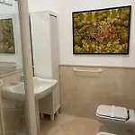 Casa Savoia By Ninni شقة باري
