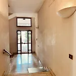 Casa Savoia By Ninni شقة